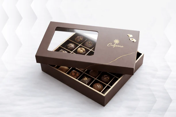 Corporate gifting packaging solution